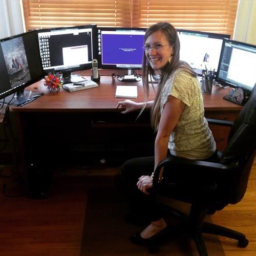 Amanda at her work station ready to help you by Remote