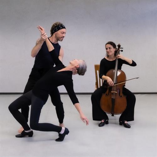 Streamed to schools February 2022 "Bach and Forward" informal performance