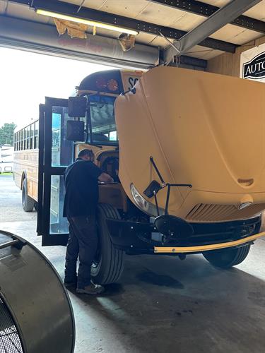 On-Highway Application Engine Repair - Craven County School Bus