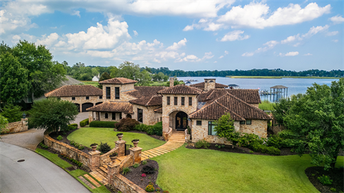 New Bern's Tuscan Masterpiece Available Through TMG