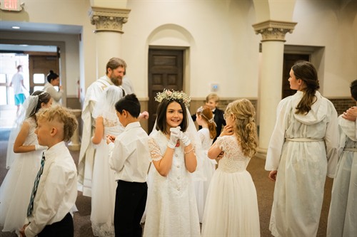 Gallery Image 199-1stCommunion2023atSZP2023.jpg
