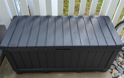 Storage container assembled 