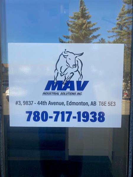 Gallery Image Mav_Sign_2.jpg