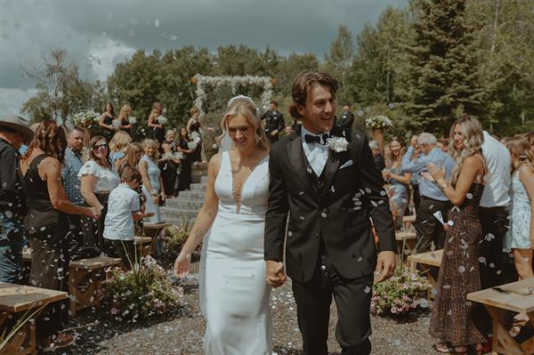 Gallery Image Paige_Keaton-Summer-Central-Alberta-Edmonton-Photographer-Golf-Course-Wedding-8180.jpg Gallery Image Paige_Keaton-Summer-Central-Alberta-Edmonton-Photographer-Golf-Course-Wedding-8180.jpg