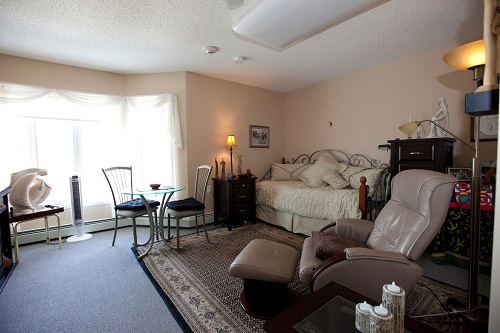 A studio suite in Forest Ridge Place.