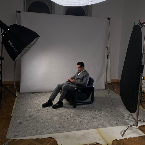 Gallery Image dHMFZ.jpg