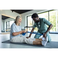 What to Do When You’re in Pain: From RICE to MEAT – Understanding Injury Recovery Protocols