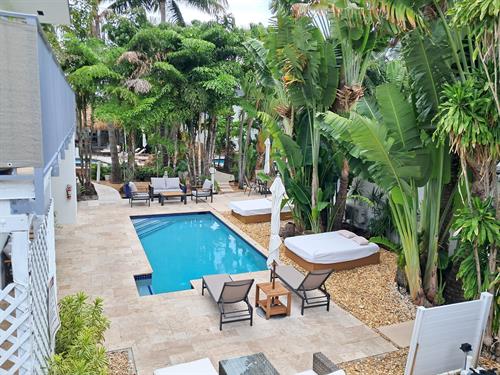 Gallery Image Inn_On_The_Drive(1).jpg