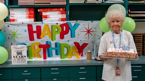 Gallery Image DSC02045.jpg