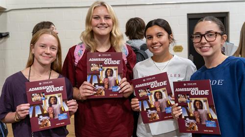 Gallery Image DSC03409.jpg