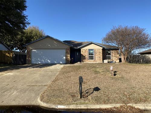 909 Springhill