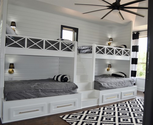 Custom Bunk room - Lake Granbury