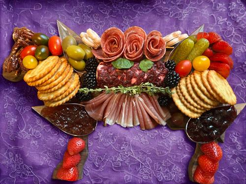 The famous cow charcuterie board The famous cow charcuterie board