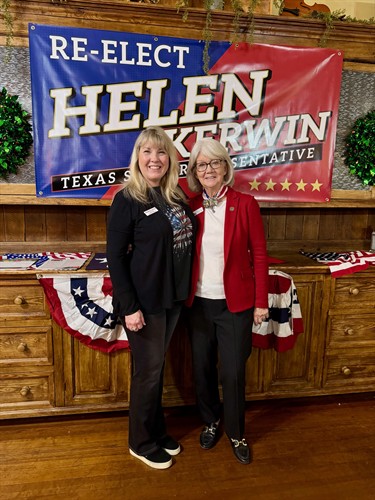 Gallery Image Debbie_and_Helen_Kerwin.jpg