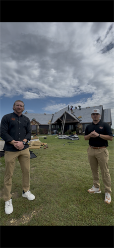 Another beautiful home and another satisfied customer — proudly upgraded with a brand-new roof by Hul-Ster Roofing. Built on Friendship. Driven by Craftsmanship. Committed to You.