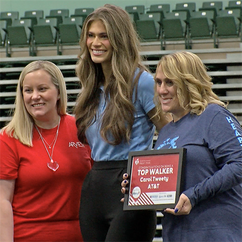 Elyse Noe emcees the 2023 Four States Heart Walk for The American Heart Association