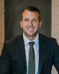 Gallery Image mitchell_houston_chubb_27200575l-profile.jpg