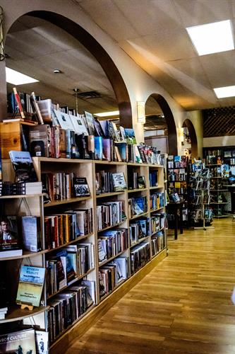 Gallery Image Wind_City_Books_Store_Photo.jpeg