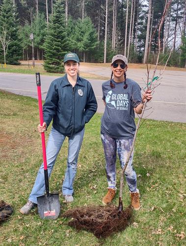 With DNR staff on volunteer day