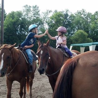 Gallery Image 1149256_10200308758709791_1280227042_o.jpg