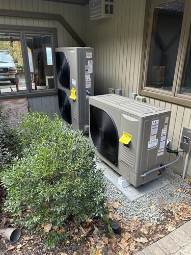 Gallery Image IMG_6086.jpeg