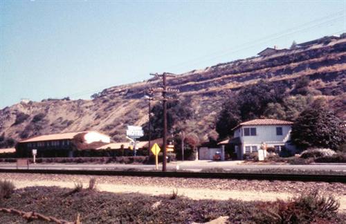 Gallery Image Swallows_Motel_1960.jpg Gallery Image Swallows_Motel_1960.jpg