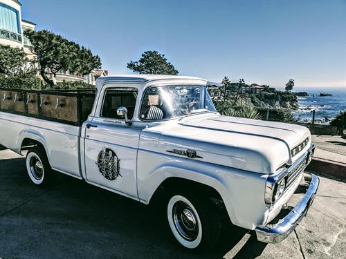 Gallery Image 1959FordF100_TapTruck_(2).jpg
