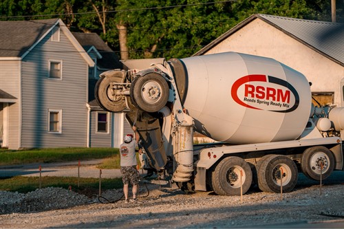 Gallery Image ddbfeec5-4357-4725-82fe-59bfd06145a5.jpg