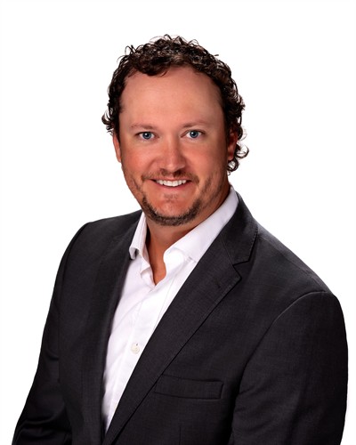 Gallery Image Headshot.jpg