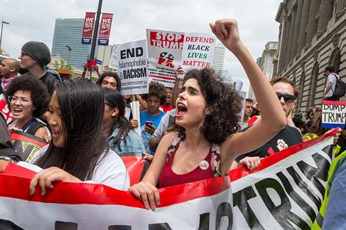 Gallery Image rnc_2016_protests-day_one_0579.jpg