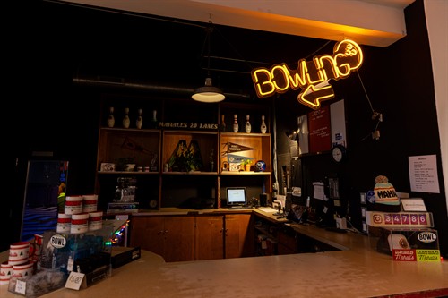 Gallery Image BowlingCounter.jpg