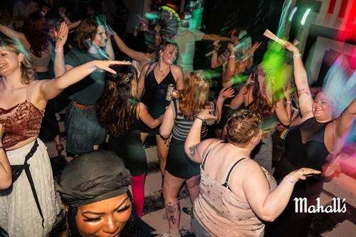 Gallery Image MahallsPride-June2025-06816.jpg