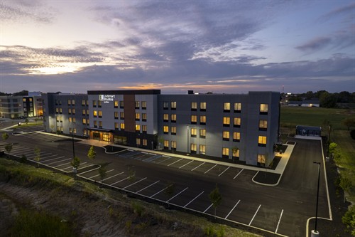 Gallery Image 0001625017.jpg