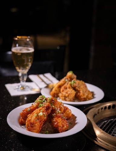 Gallery Image fried_chicken_wings.jpg
