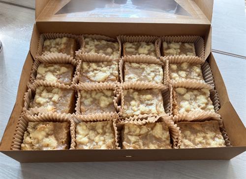 Gallery Image salted_caramel_butter_bars_box_.jpeg