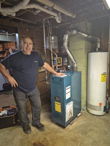 Proud work, happy homes.