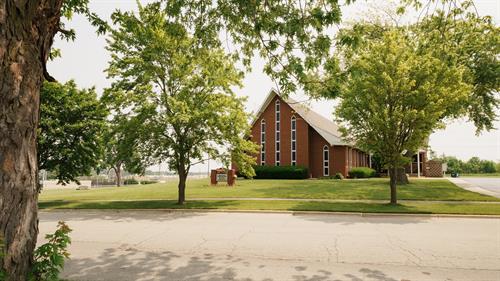 Gallery Image Joliet_Ext_2.jpg