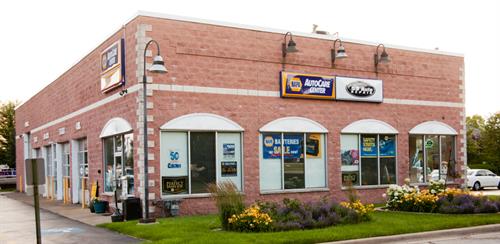 Gallery Image 59_Auto_Repair_outside_building_nice_with_flowers_auto_repair_in_plainfield.jpg