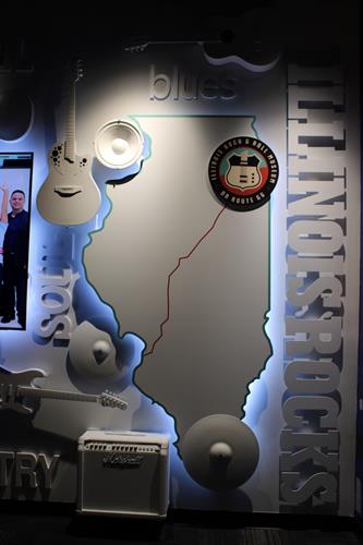 Gallery Image Interior_1_Illinois_Rock_and_Roll_Museum_on_Route_66_credit_Christine_Johnson.JPG