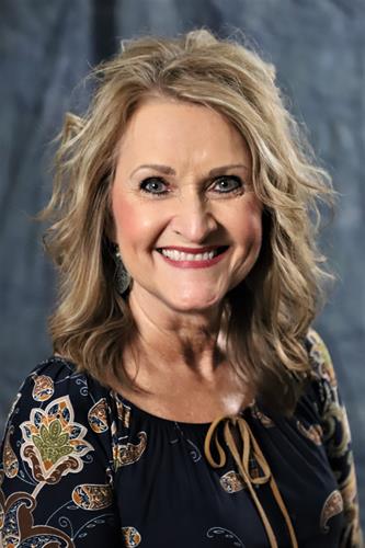 Suzanne Nickerson Owner / Principal Broker