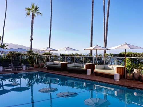 Gallery Image CasaLoma_Pool_1.jpg