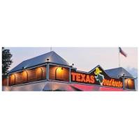 Texas Road House Feeding Hospitality Workers in Pensacola