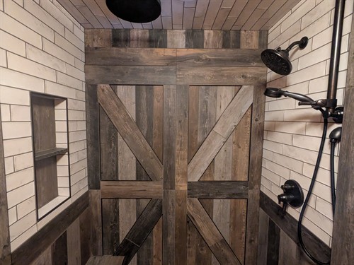 Gallery Image PXL_20250411_213415356.jpg