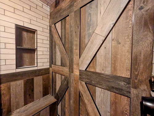 Gallery Image PXL_20250411_213816306-2.jpg