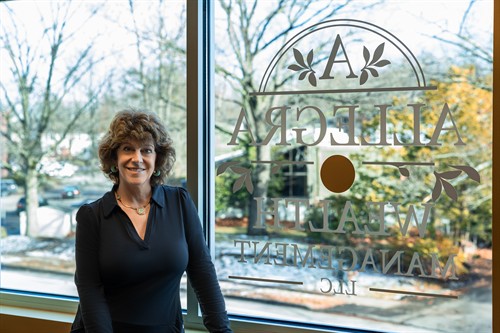 Gallery Image jennywindow2025_dec.jpg