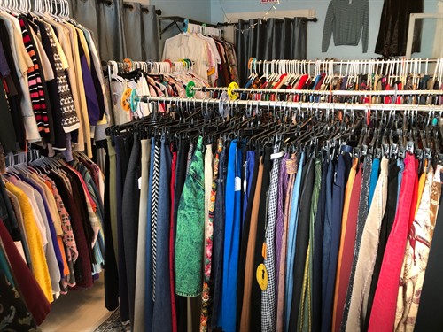 Gallery Image vtgstorephoto.jpg