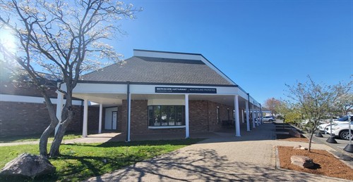 Gallery Image photo_of_office.jpg