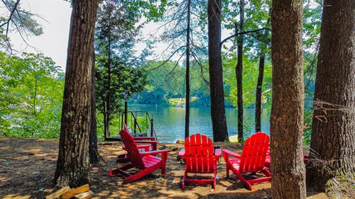 Relax At Camp Hudson Pines