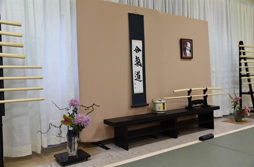 Quiet focus before class begins — Aikido Northway’s dojo in Clifton Park. Quiet focus before class begins — Aikido Northway’s dojo in Clifton Park.