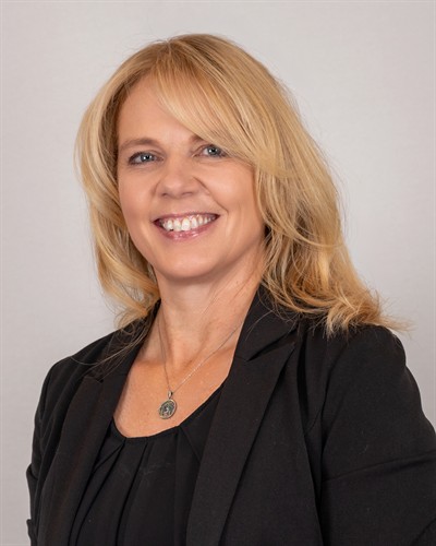 Gallery Image DSZ_1222-Edit(1).jpg